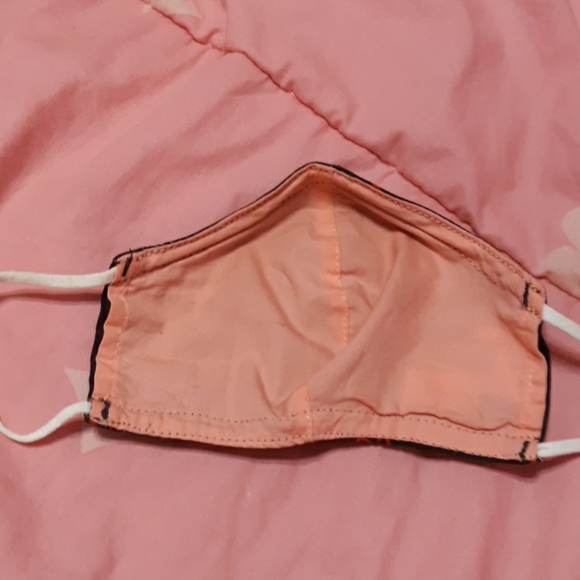 Mask - Picture 3 of 4